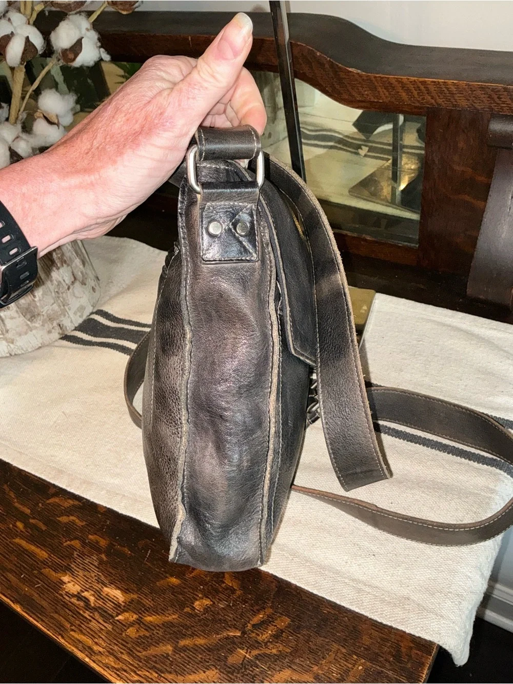 Bed Stu Leather Venice Beach Crossbody Bag Black Rustic Retail $240